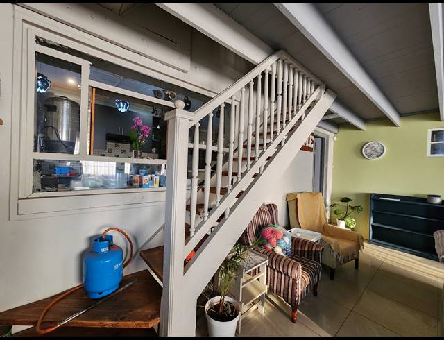 3 BEDROOM FREESTANDING FOR SALE IN GREENDALE